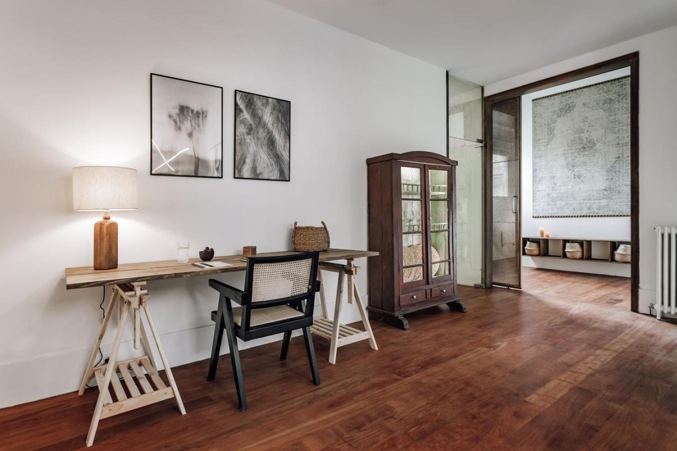 Zuheros - 2 Bedrooms In Eixample Dreta * Barcelona