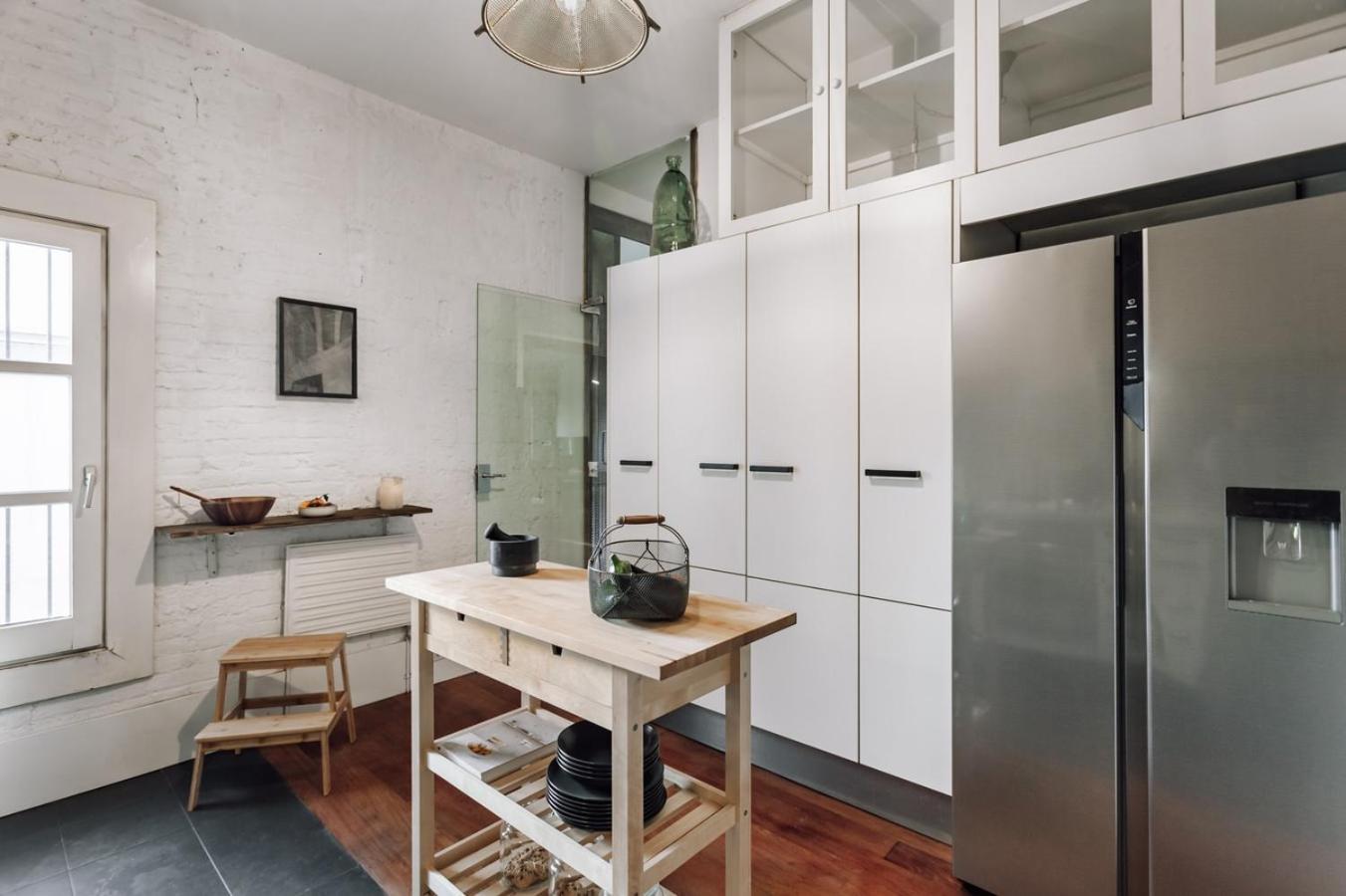 Zuheros - 2 Bedrooms In Eixample Dreta * Barcelona